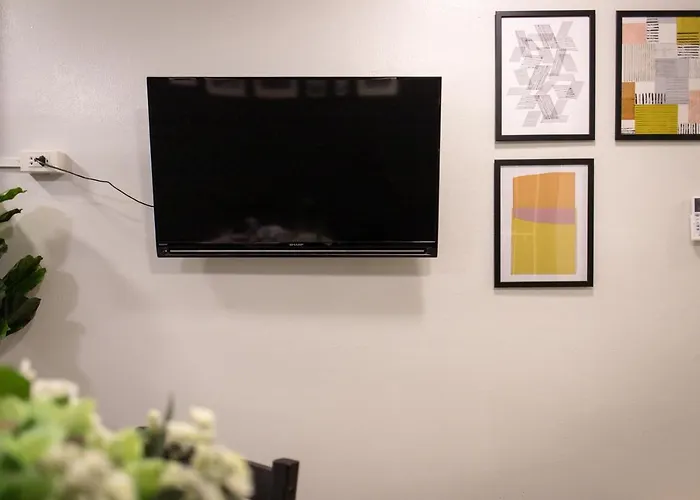 T1 Large Full Kitchen 100m. To Bts Apartment