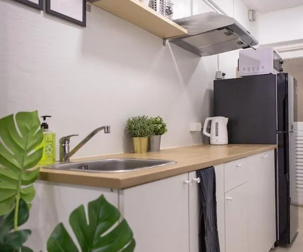 T1 Large Full Kitchen 100m. To Bts Apartment